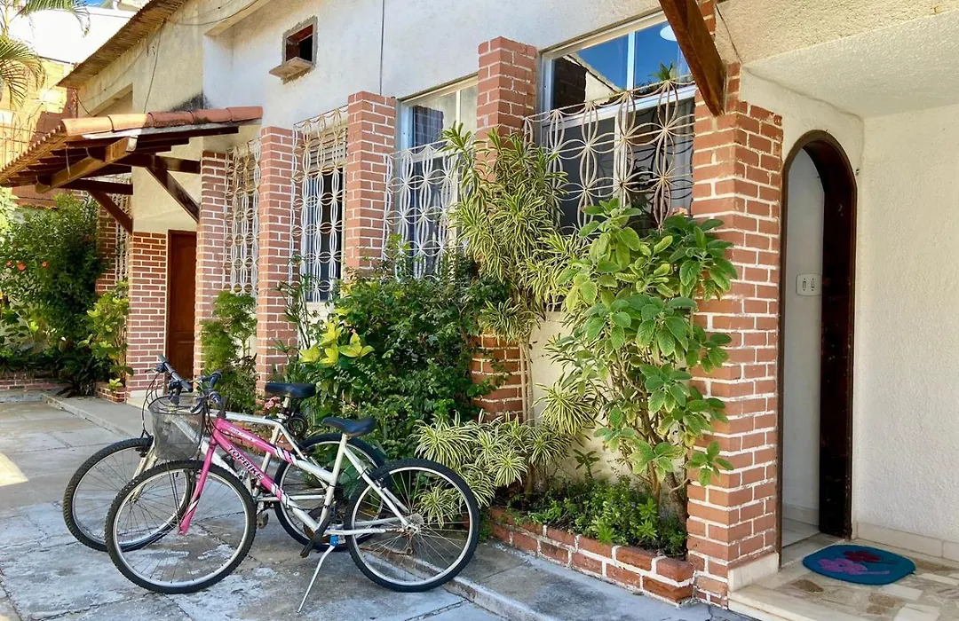 Cabo Frio - Conforto com Wifi, AC, Bicicletas-1